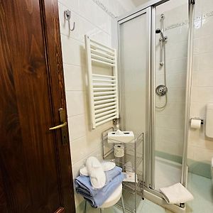 Twin Room Shower